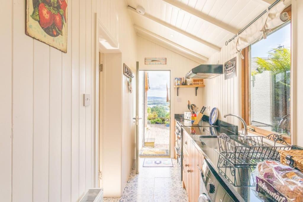 The Stable - Cottage With A Spectacular Lake View Port Of Menteith Exterior photo