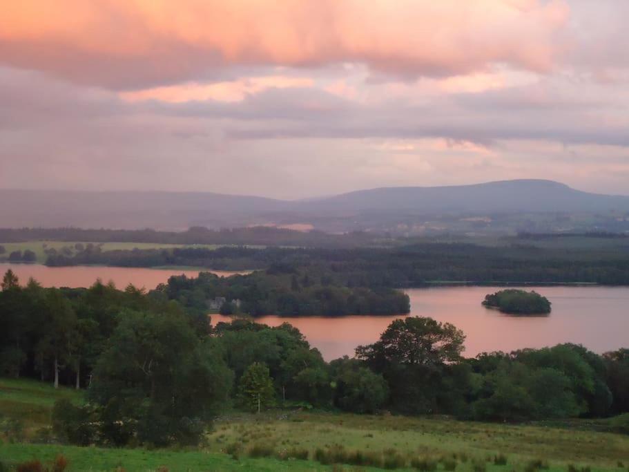 The Stable - Cottage With A Spectacular Lake View Port Of Menteith Exterior photo